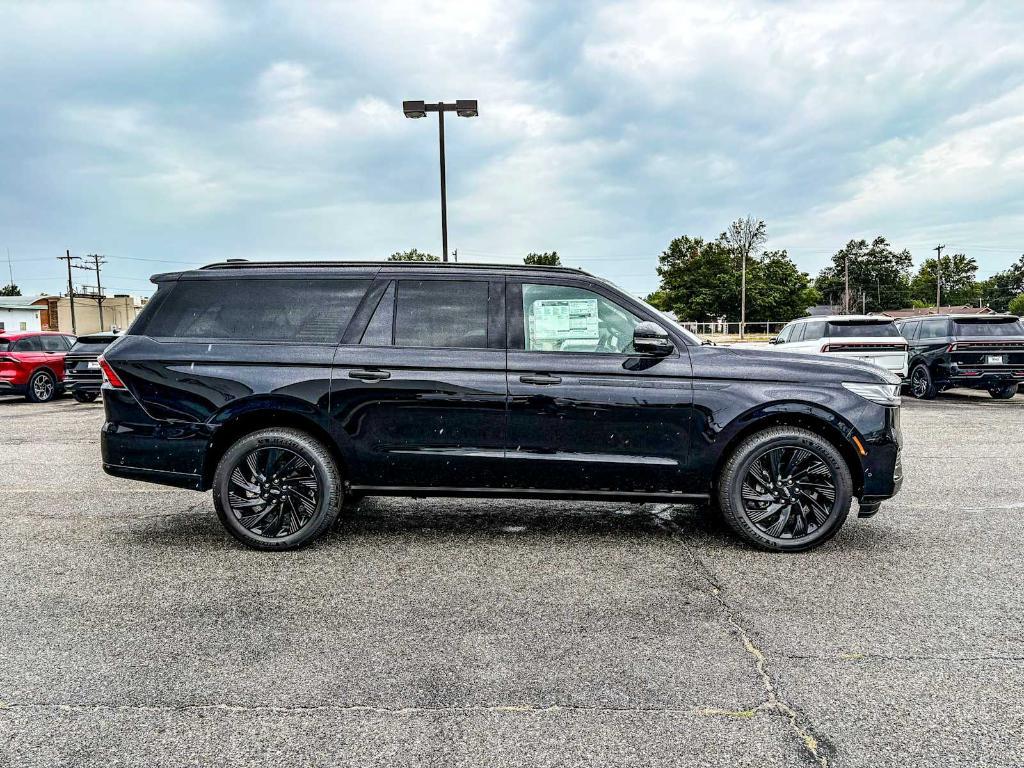 new 2025 Lincoln Navigator L car, priced at $105,225