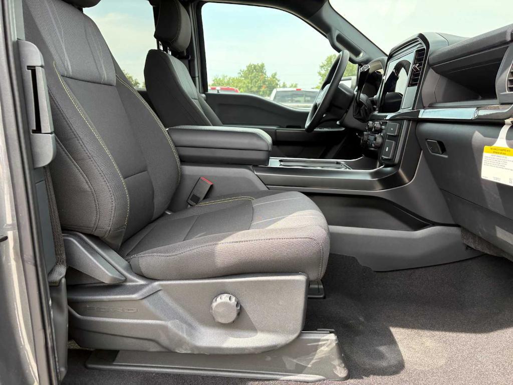 new 2025 Ford F-150 car, priced at $45,950