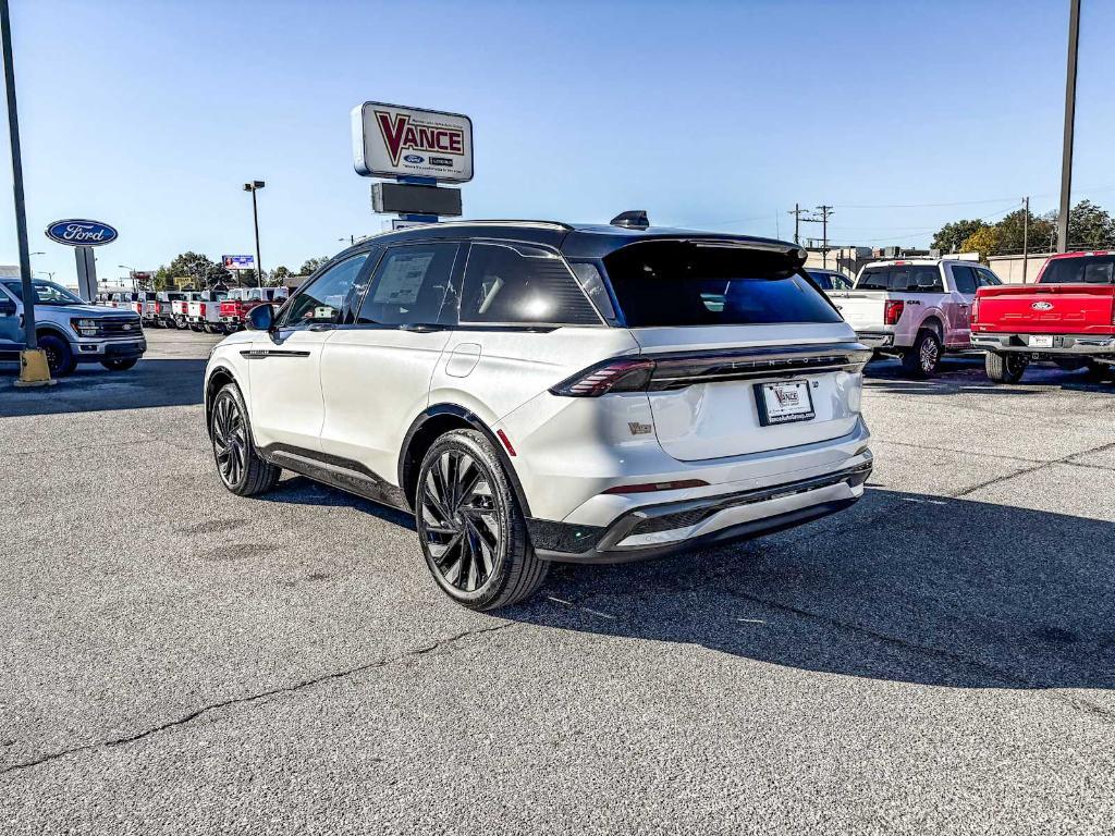 new 2026 Lincoln Nautilus car, priced at $69,995