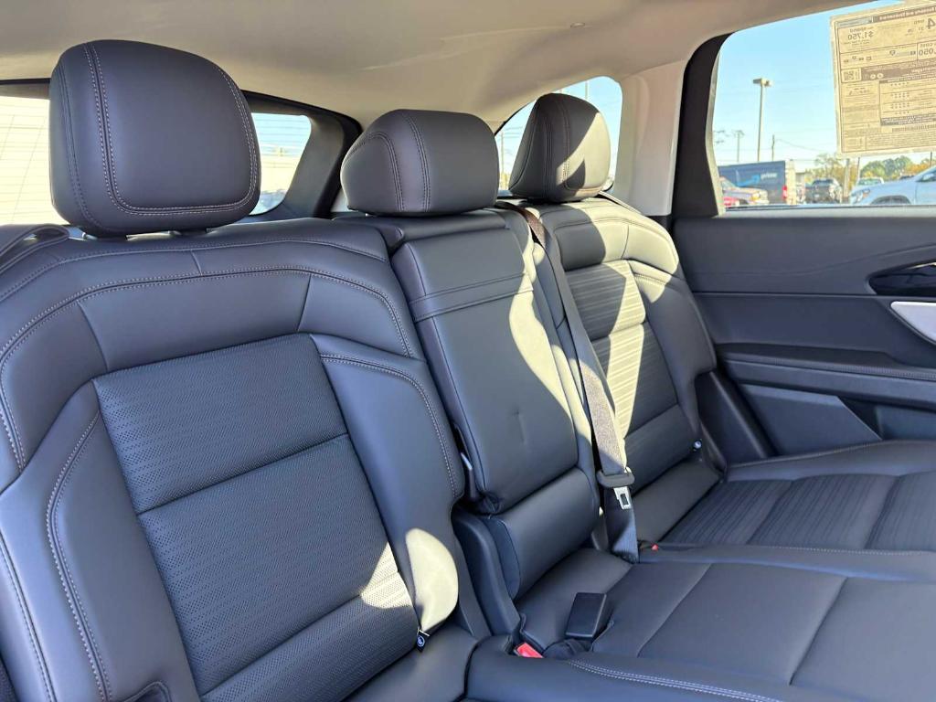 new 2026 Lincoln Nautilus car, priced at $69,995