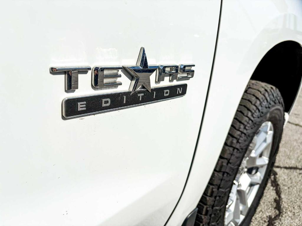 used 2022 Chevrolet Silverado 1500 car, priced at $41,723