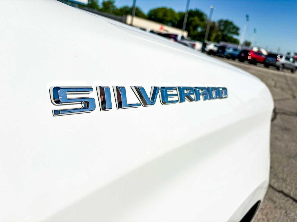used 2022 Chevrolet Silverado 1500 car, priced at $41,723