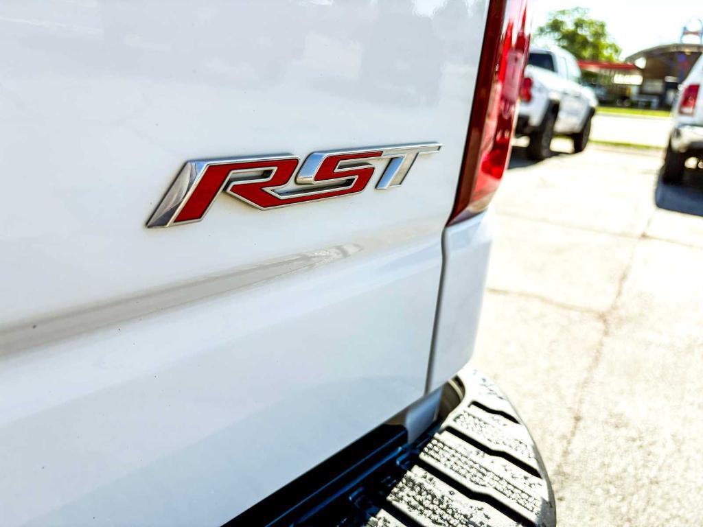 used 2022 Chevrolet Silverado 1500 car, priced at $41,723