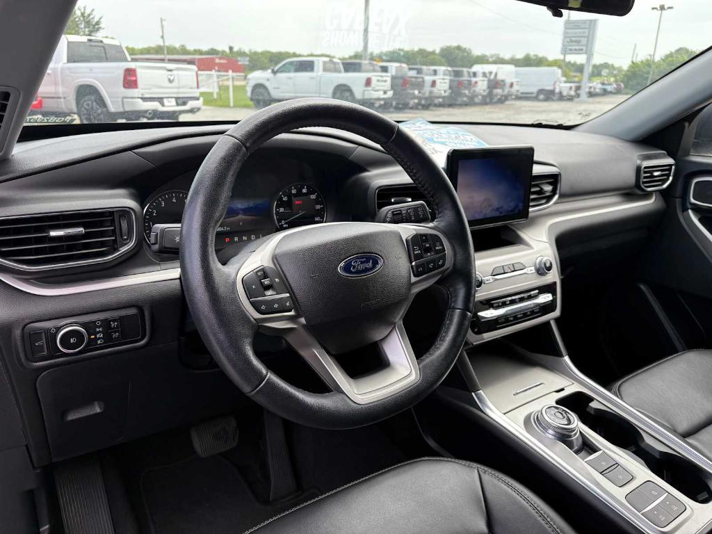used 2023 Ford Explorer car, priced at $29,915