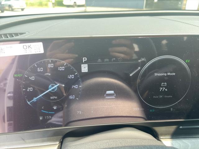 new 2025 Kia Sportage car, priced at $47,104