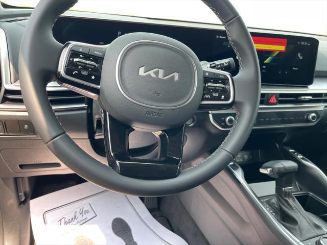 new 2025 Kia Sorento car, priced at $39,424