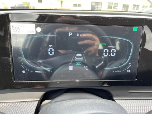 new 2025 Kia Sportage Hybrid car, priced at $33,005