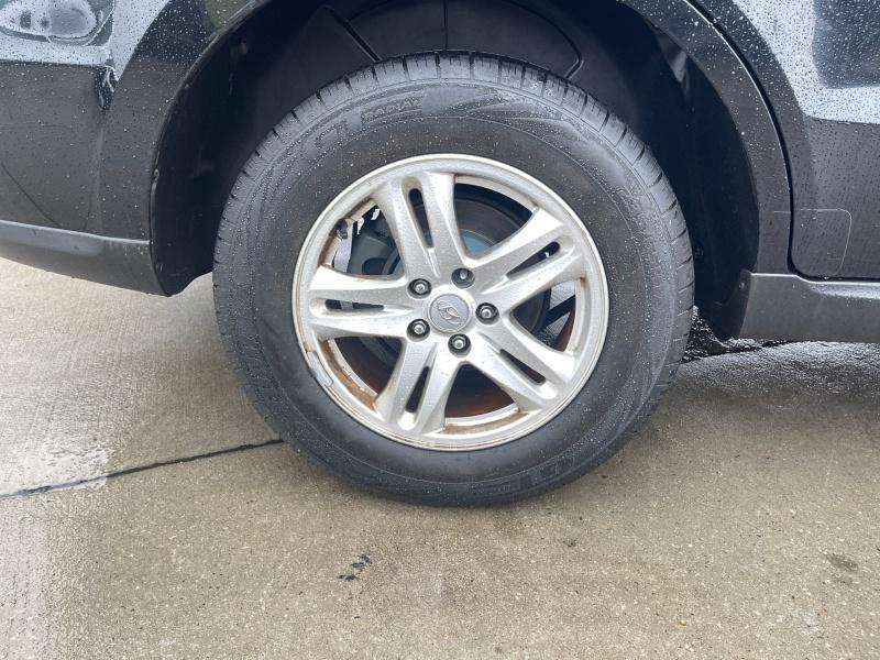 used 2012 Hyundai Santa Fe car, priced at $9,970