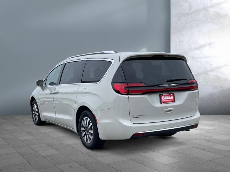used 2021 Chrysler Pacifica car, priced at $24,977