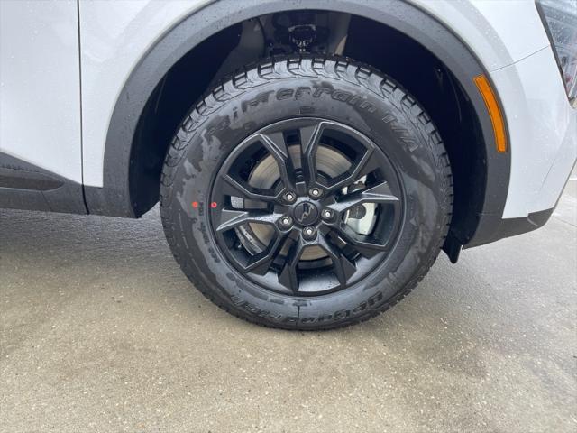 new 2025 Kia Sportage car, priced at $41,424