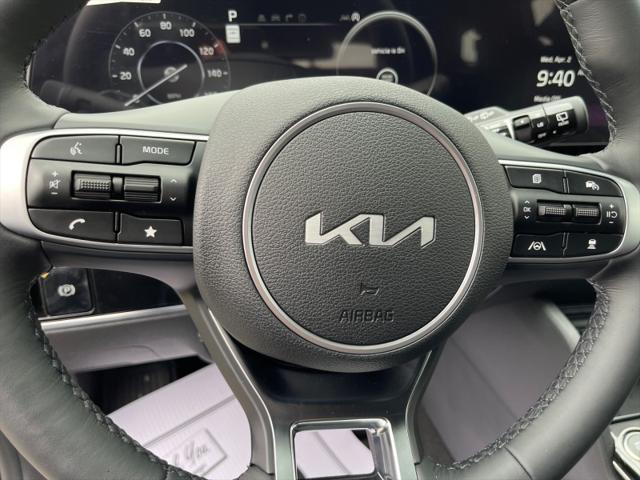 new 2025 Kia Sportage car, priced at $41,424