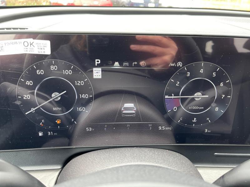 new 2025 Kia Sportage car, priced at $41,424