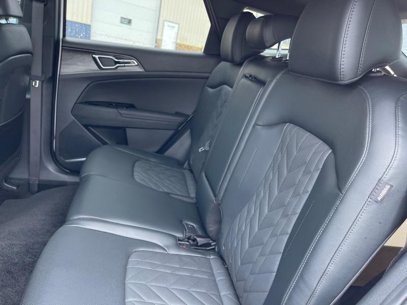 new 2025 Kia Sportage car, priced at $41,424