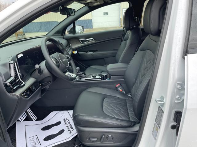 new 2025 Kia Sportage car, priced at $41,424