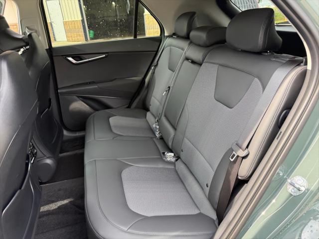 new 2025 Kia Niro car, priced at $30,109