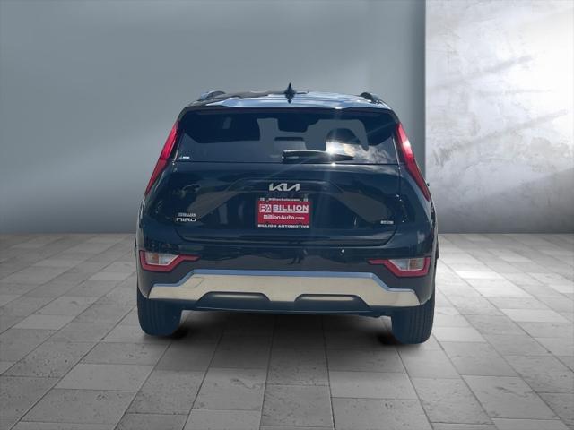 new 2025 Kia Niro car, priced at $33,305