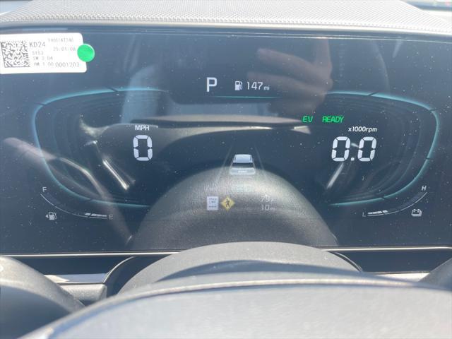 new 2025 Kia Niro car, priced at $33,305