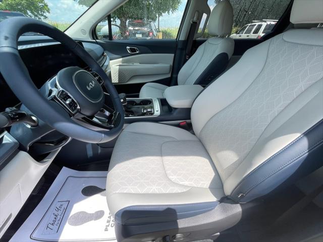 new 2026 Kia Carnival car, priced at $43,814