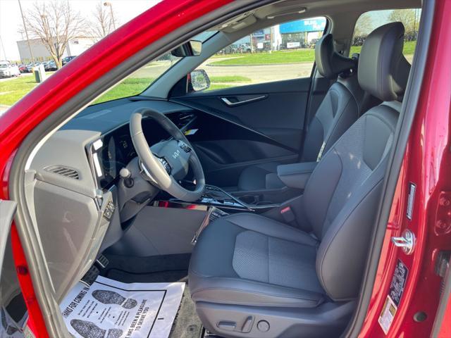 new 2025 Kia Niro car, priced at $33,804