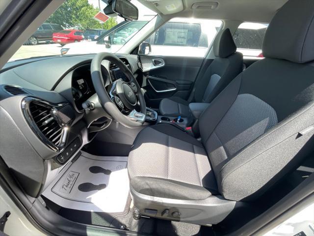 new 2025 Kia Soul car, priced at $22,605