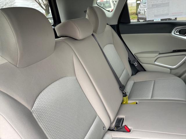 new 2025 Kia Soul car, priced at $22,504