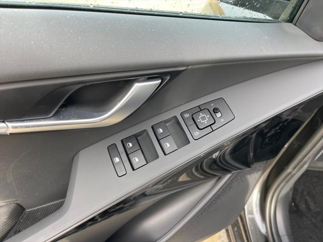 new 2025 Kia Niro car, priced at $30,564
