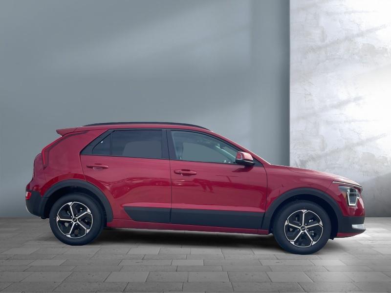new 2025 Kia Niro car, priced at $30,504