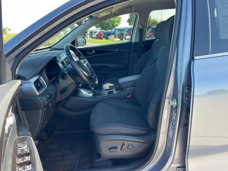used 2020 Kia Sorento car, priced at $15,977