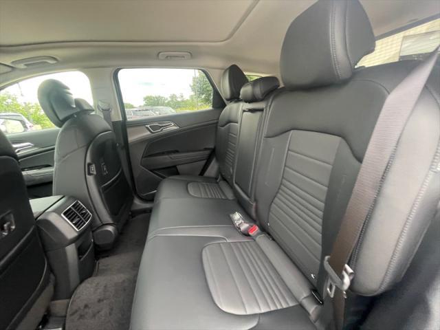 new 2025 Kia Sportage Hybrid car, priced at $39,835