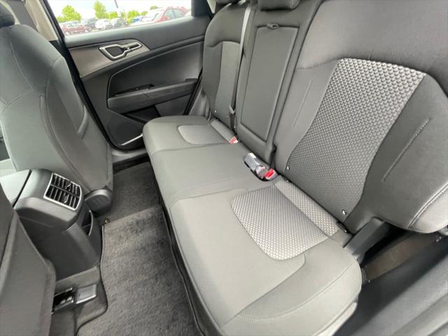 new 2025 Kia Sportage Hybrid car, priced at $31,109