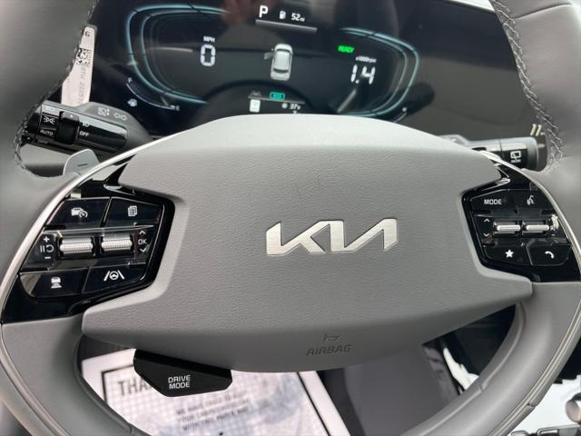 new 2025 Kia Niro car, priced at $33,434