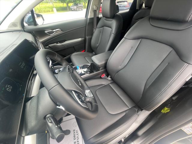 new 2025 Kia Sportage Hybrid car, priced at $36,409