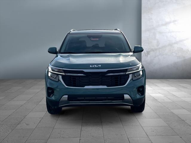 new 2025 Kia Seltos car, priced at $30,954