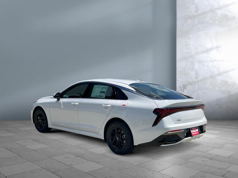 new 2026 Kia K5 car, priced at $29,644