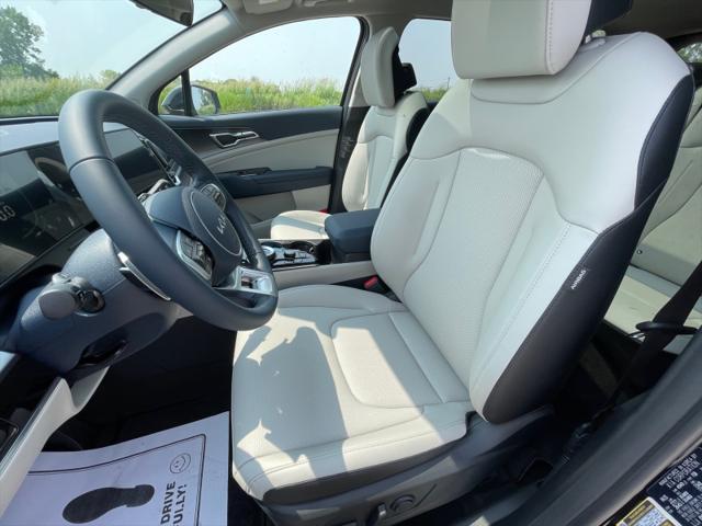 new 2025 Kia Sportage Hybrid car, priced at $36,854