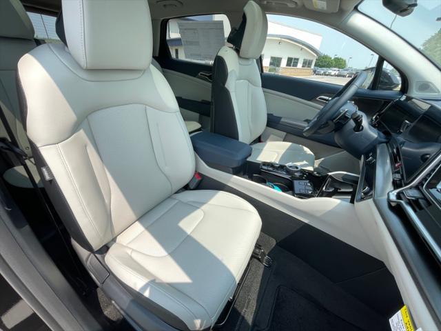 new 2025 Kia Sportage Hybrid car, priced at $36,854
