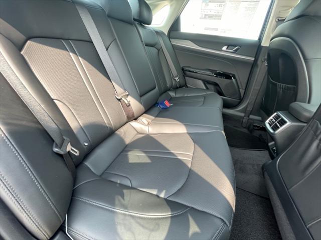 new 2025 Kia K5 car, priced at $36,449