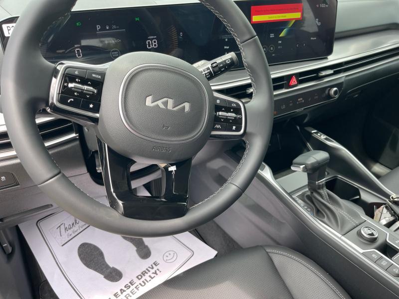 new 2025 Kia Sorento car, priced at $42,744