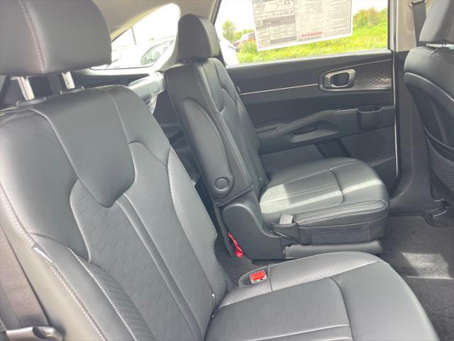 new 2025 Kia Sorento car, priced at $42,345