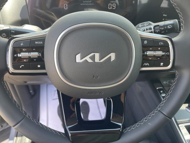 new 2025 Kia Sorento car, priced at $38,530