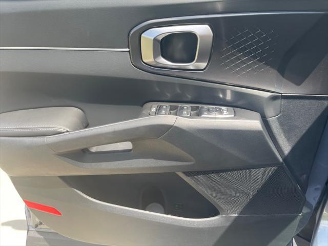 new 2025 Kia Sorento car, priced at $38,530