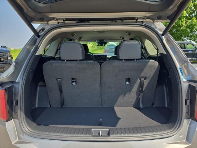 new 2025 Kia Sorento Hybrid car, priced at $42,529