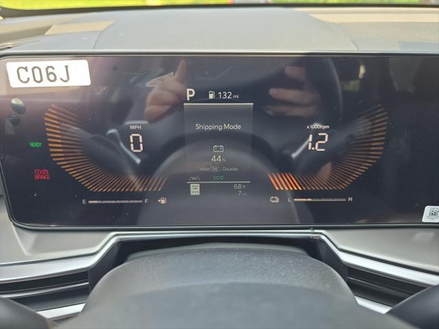 new 2025 Kia Sorento Hybrid car, priced at $42,529