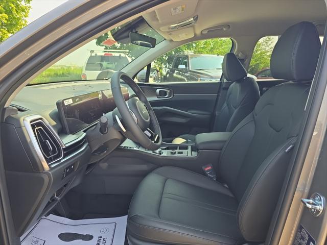 new 2025 Kia Sorento Hybrid car, priced at $42,529
