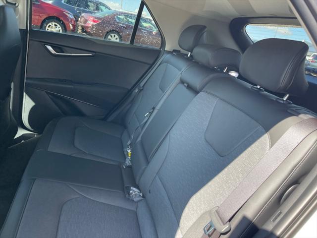 new 2025 Kia Niro car, priced at $33,799
