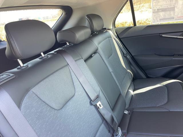 new 2025 Kia Niro car, priced at $33,799
