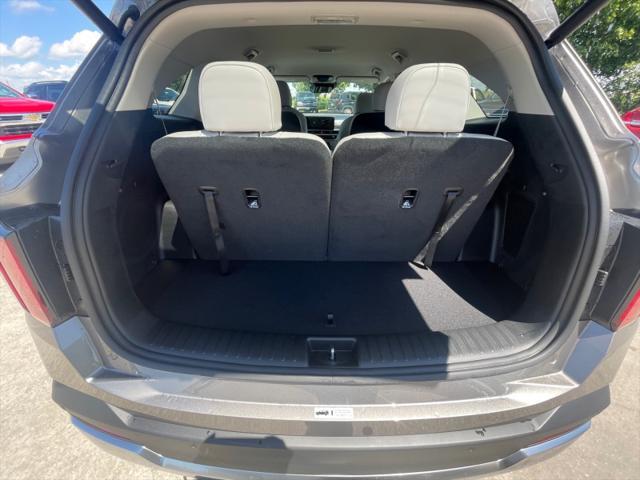 new 2025 Kia Sorento Hybrid car, priced at $42,909