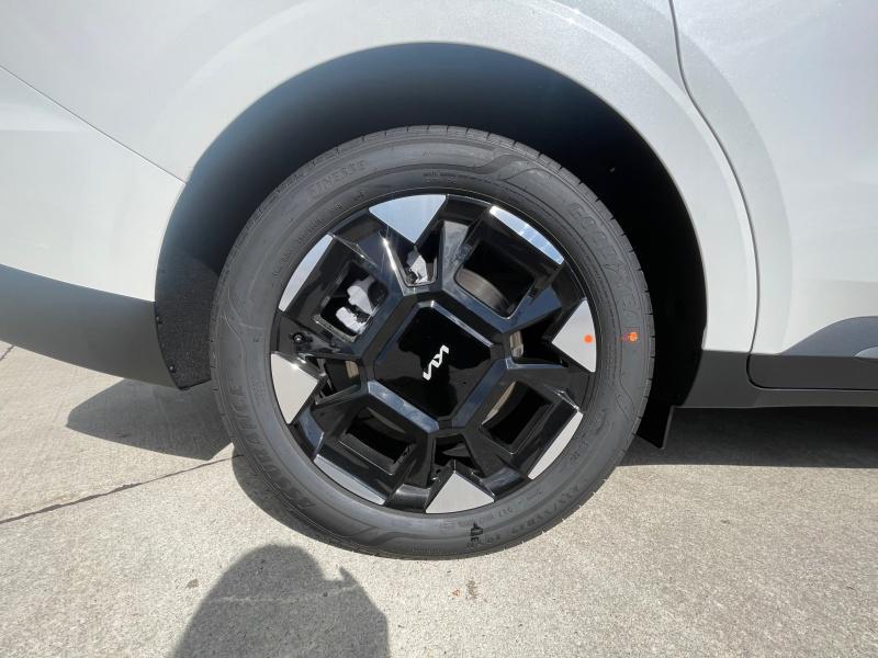 new 2026 Kia Carnival car, priced at $44,159