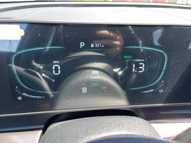 new 2025 Kia Sportage Hybrid car, priced at $36,529