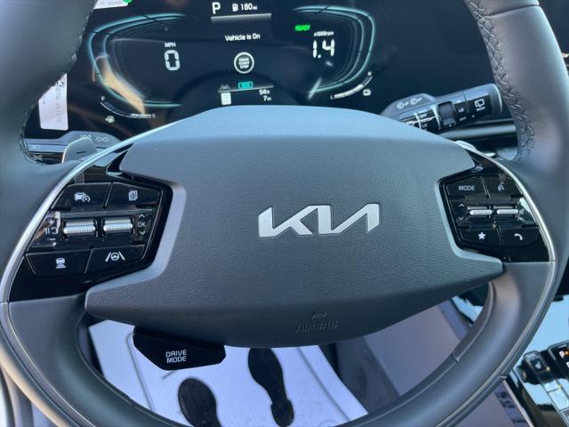 new 2025 Kia Niro car, priced at $30,579